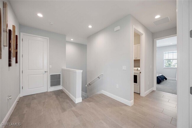 Building Photo - 2603 Seychelles Cir