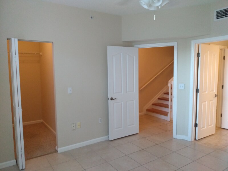 Building Photo - 1 Alta Meadows Ln