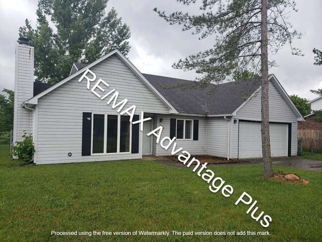Primary Photo - 559 Congress Dr