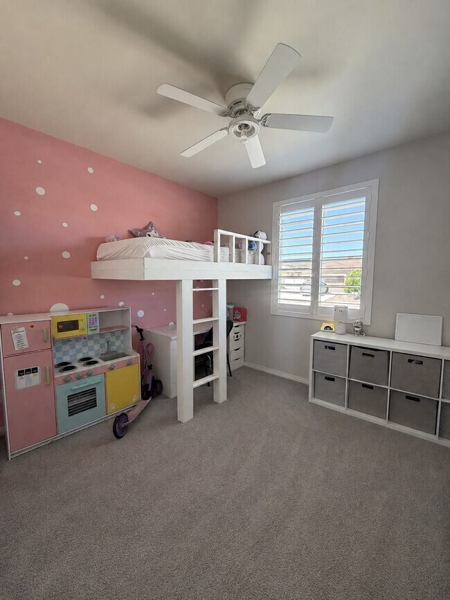 Building Photo - 27100 Great Plains Ct