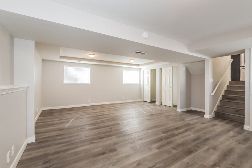 Building Photo - 1412 W 8660 S