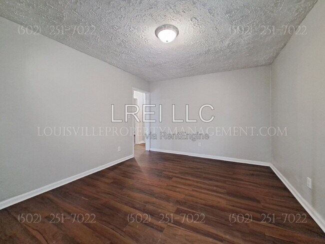 Building Photo - 3511 Manslick Rd