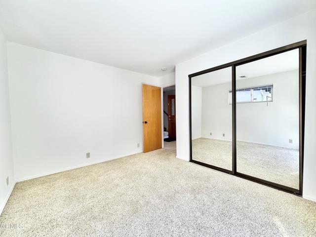 Building Photo - 272 Cahuenga Dr