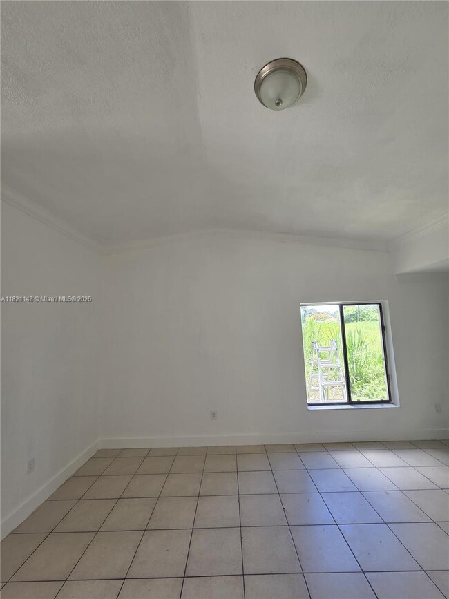 Building Photo - 14010 SW 281st Terrace