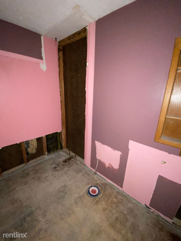 Building Photo - 4 br, 2 bath House - 930 N 24th St