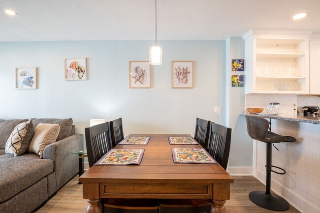 Building Photo - Ocean Dunes 1505 @ 1505 Sand Dollar Ct