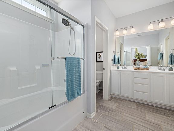 Building Photo - Build Equity While Leasing - Lease and Own...