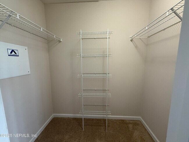 Building Photo - 1010 Garrison Dr