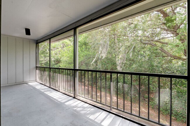 Building Photo - Lovely 1/1 condo in Winter Springs ~ Fresh...