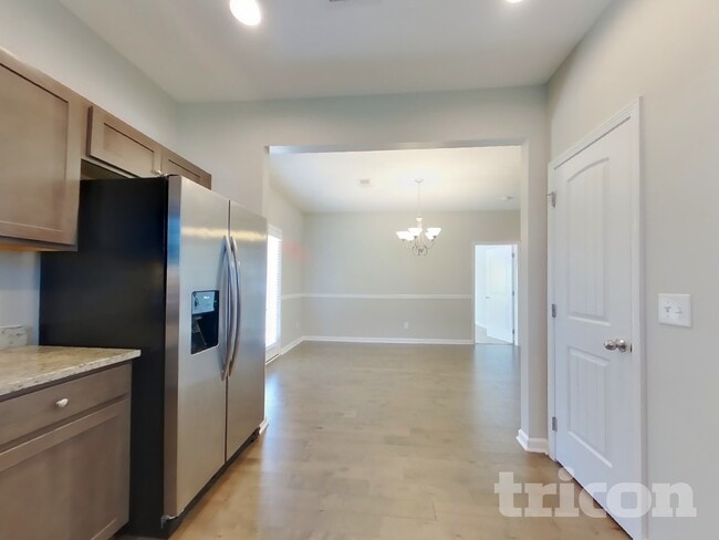 Building Photo - 938 Beverly Ct