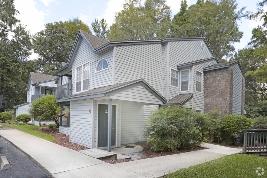 Building Photo - Spyglass Apartments