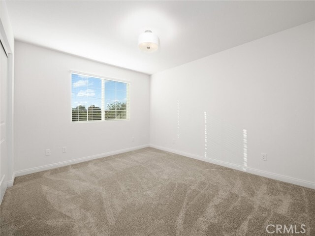 Building Photo - 1325 W Grand Ave