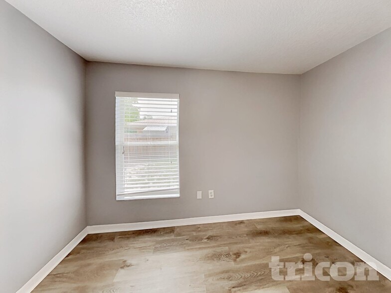 Building Photo - 3109 Camphor Dr