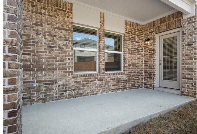 Building Photo - 172 Grey Slate Ave