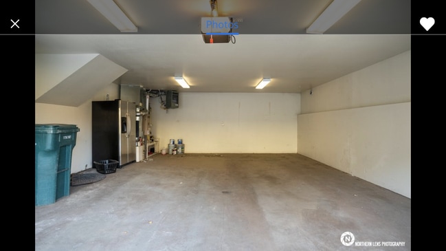 Building Photo - 242 E Dowling Rd