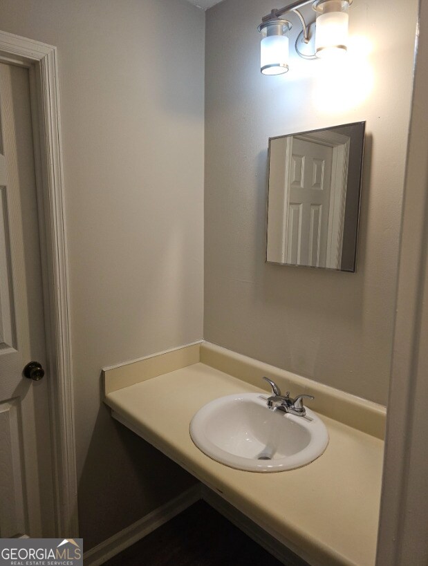 Building Photo - 8147 Flamingo Dr