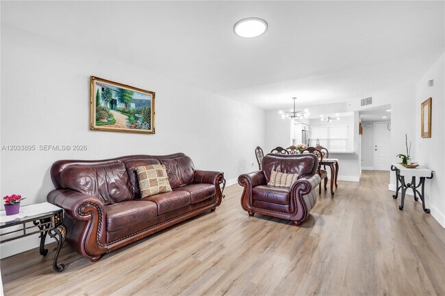 Building Photo - 701 SW 142nd Ave
