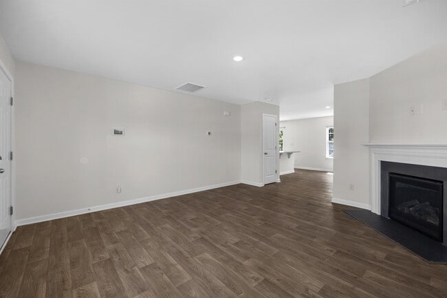 Building Photo - 7237 Finnigan Rd