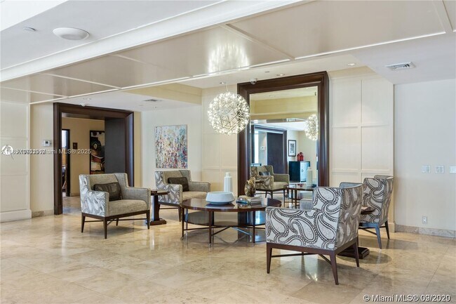 Building Photo - 9499 Collins Ave