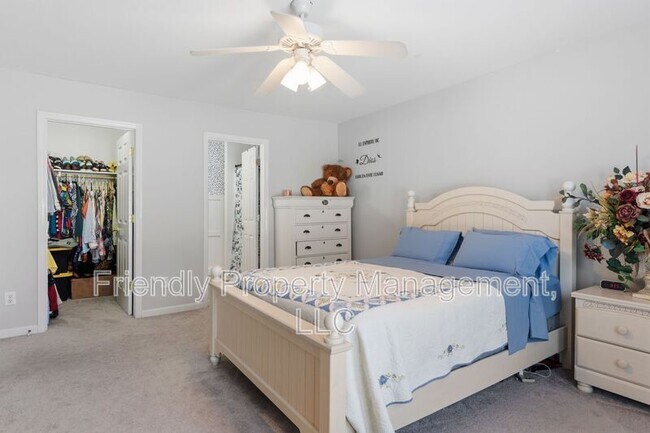 Building Photo - 1608 Rogers Pointe Ln