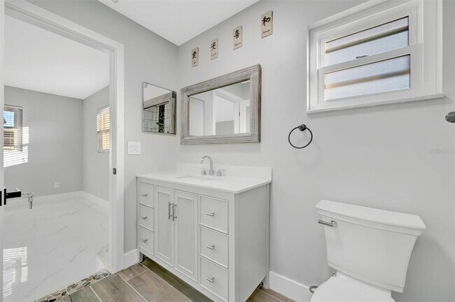 Building Photo - 5215 Denver St NE