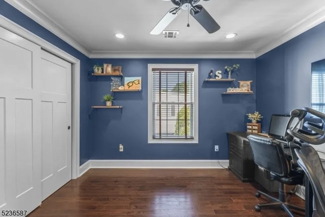 Building Photo - Modern Colonial Single-Family Home