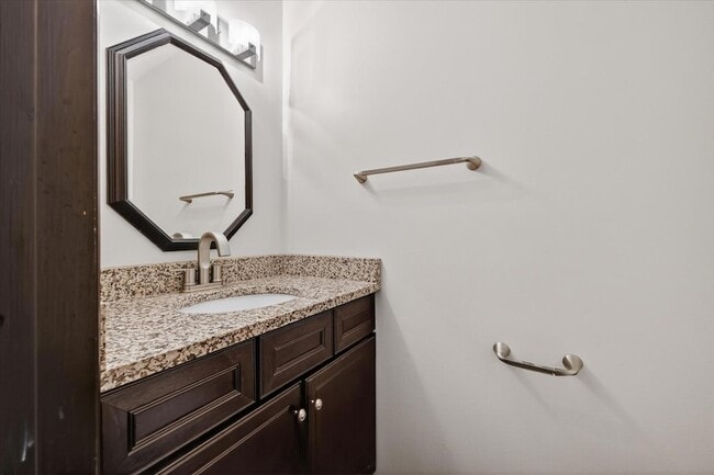 Building Photo - 7932 Harrow Ct