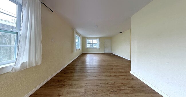 Building Photo - 4041 67th Ave N