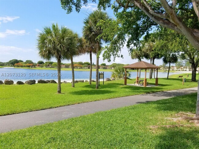 Building Photo - 9729 Hammocks Blvd
