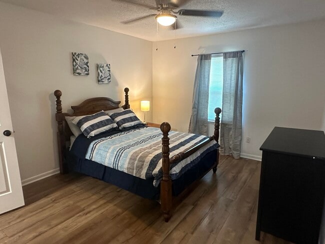 Building Photo - 1017 Stevens Creek Rd