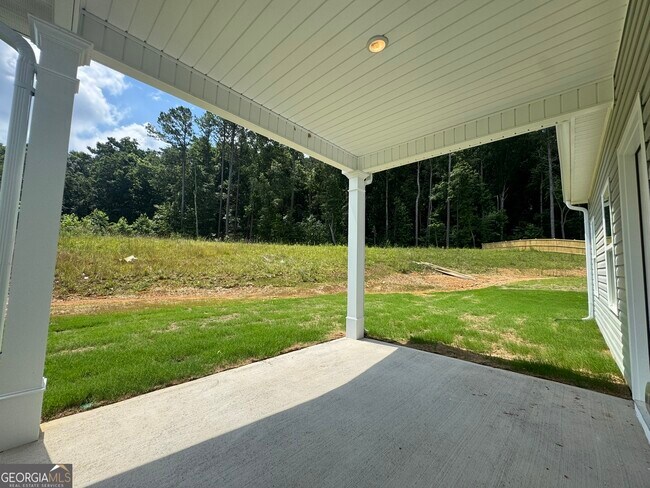 Building Photo - 129 Sycamore Ln