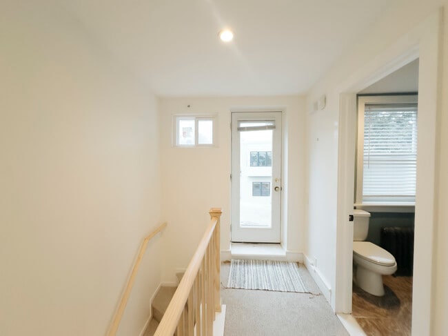 Building Photo - 1924 North St