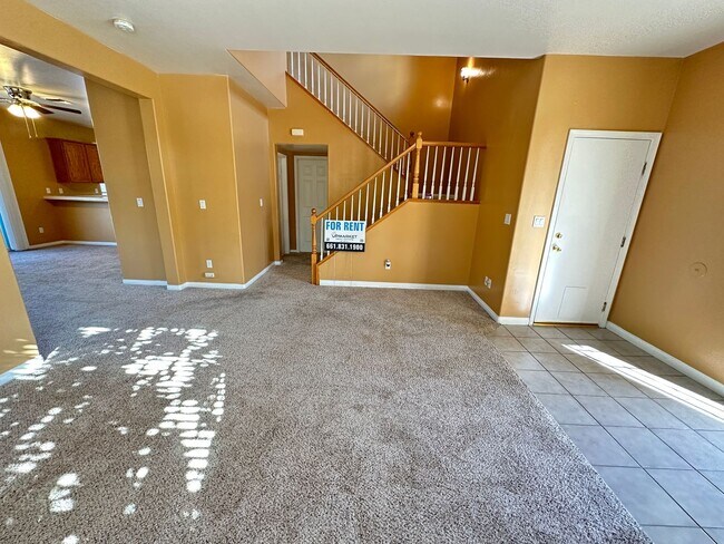 Building Photo - Charming 4-Bedroom, 3-Bathroom Home in Silver Creek