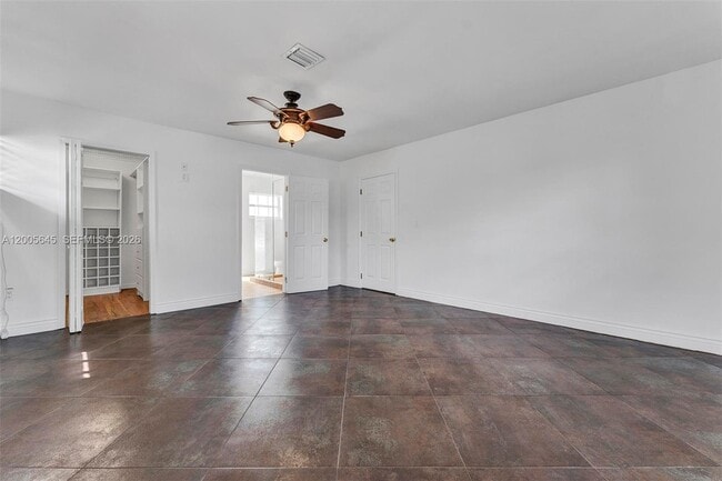 Building Photo - 9750 SW 74th St