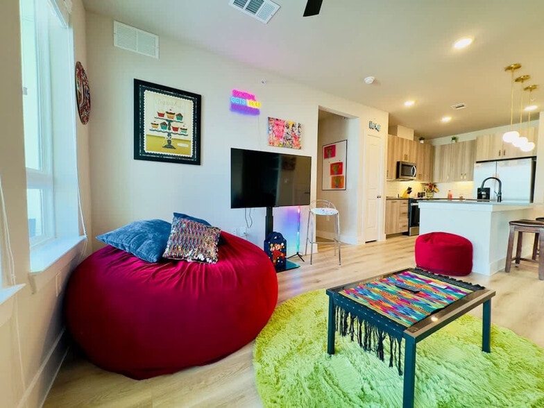 Building Photo - 12208 Tech Ridge Blvd