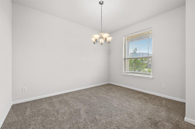 Building Photo - 11516 Maple Leaf Way