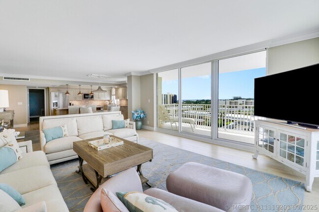 Building Photo - 375 S Beach Rd