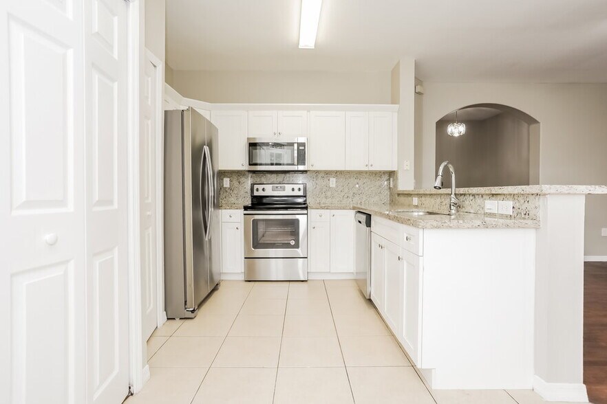 Building Photo - 11108 SW 243rd Ln