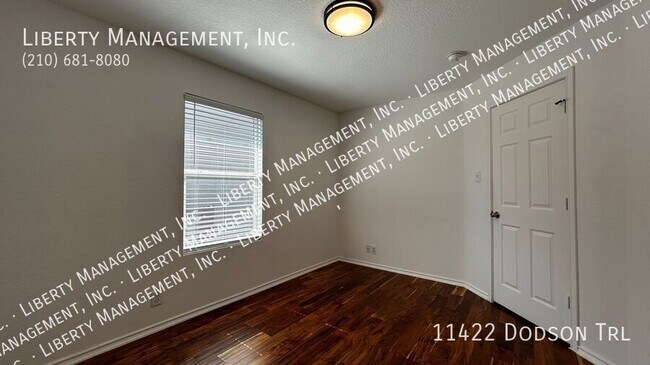 Building Photo - 11422 Dodson tr