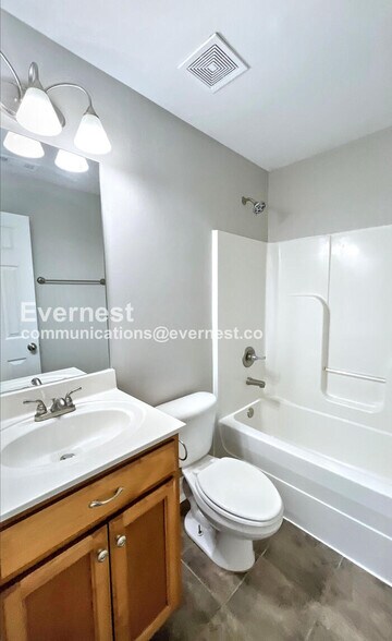 Building Photo - 13 Brown Estates Dr