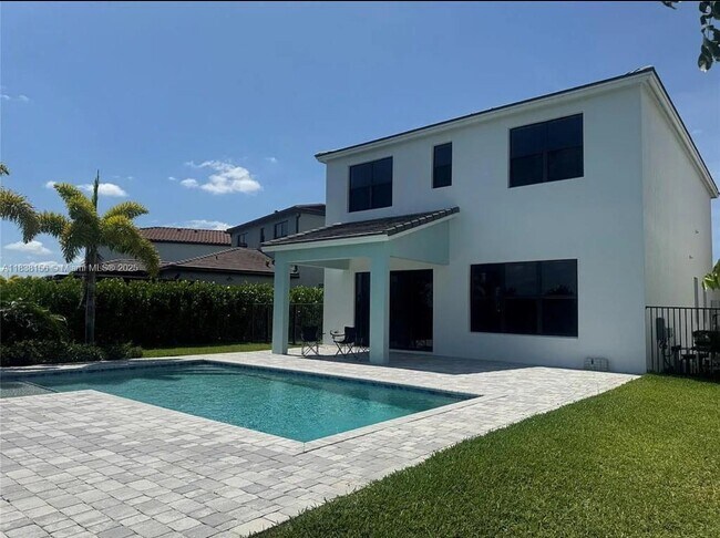 Building Photo - 16222 Sea Turtle Pl