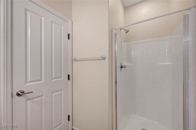Building Photo - 5515 Jett Canyon St