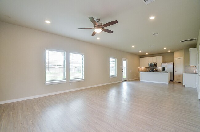 Building Photo - 2511 Shining Spur Ct