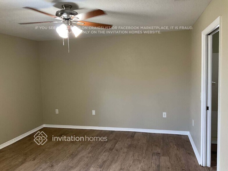 Building Photo - 8340 Split Creek Cir