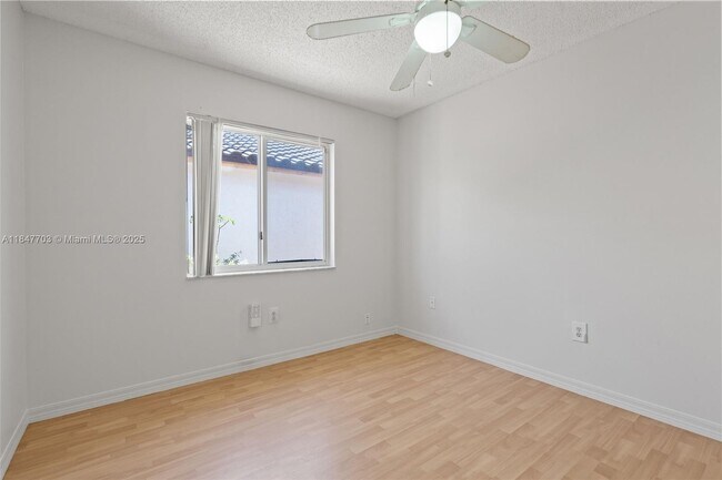 Building Photo - 14202 SW 151st Ct