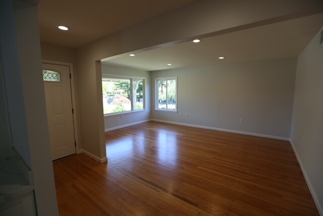 Building Photo - 3 Le Claire Ct