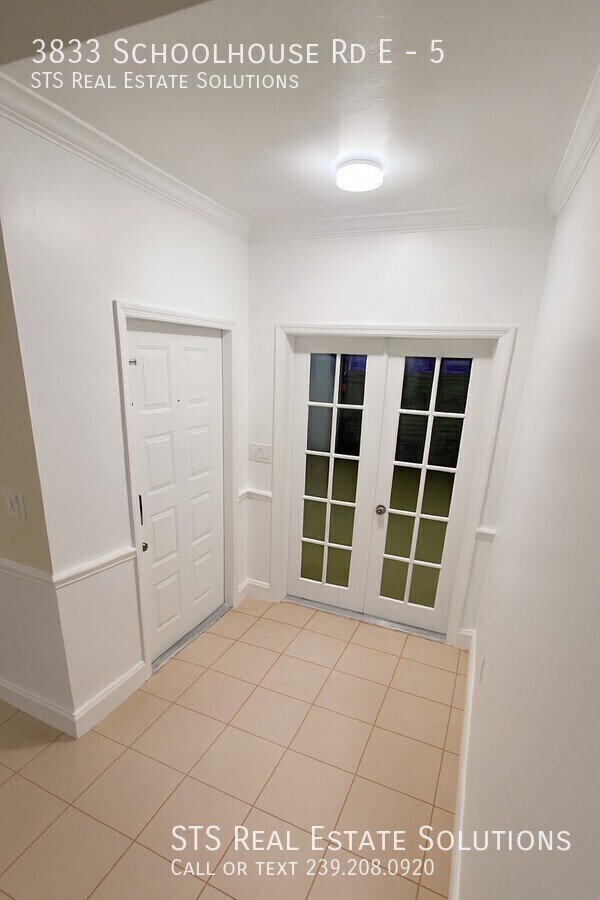 Building Photo - 3833 Schoolhouse Rd E