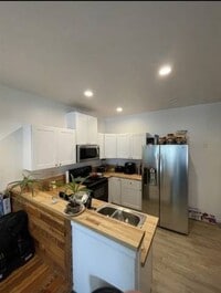 Building Photo - 1230 N Madison St