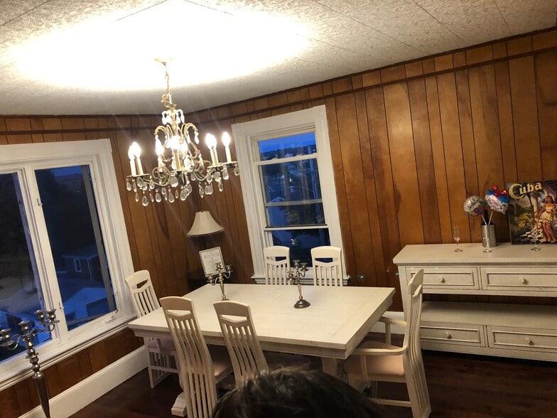 Building Photo - 10 Commonwealth Ave