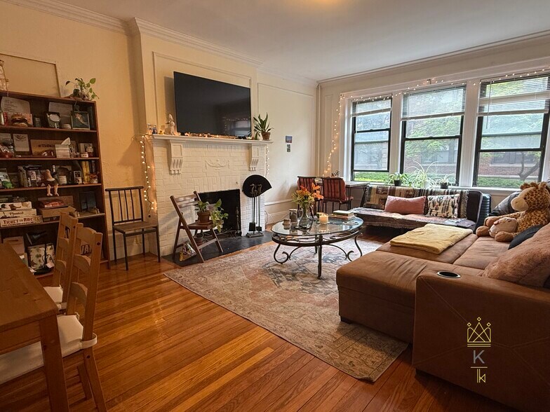 Primary Photo - 30 Park St